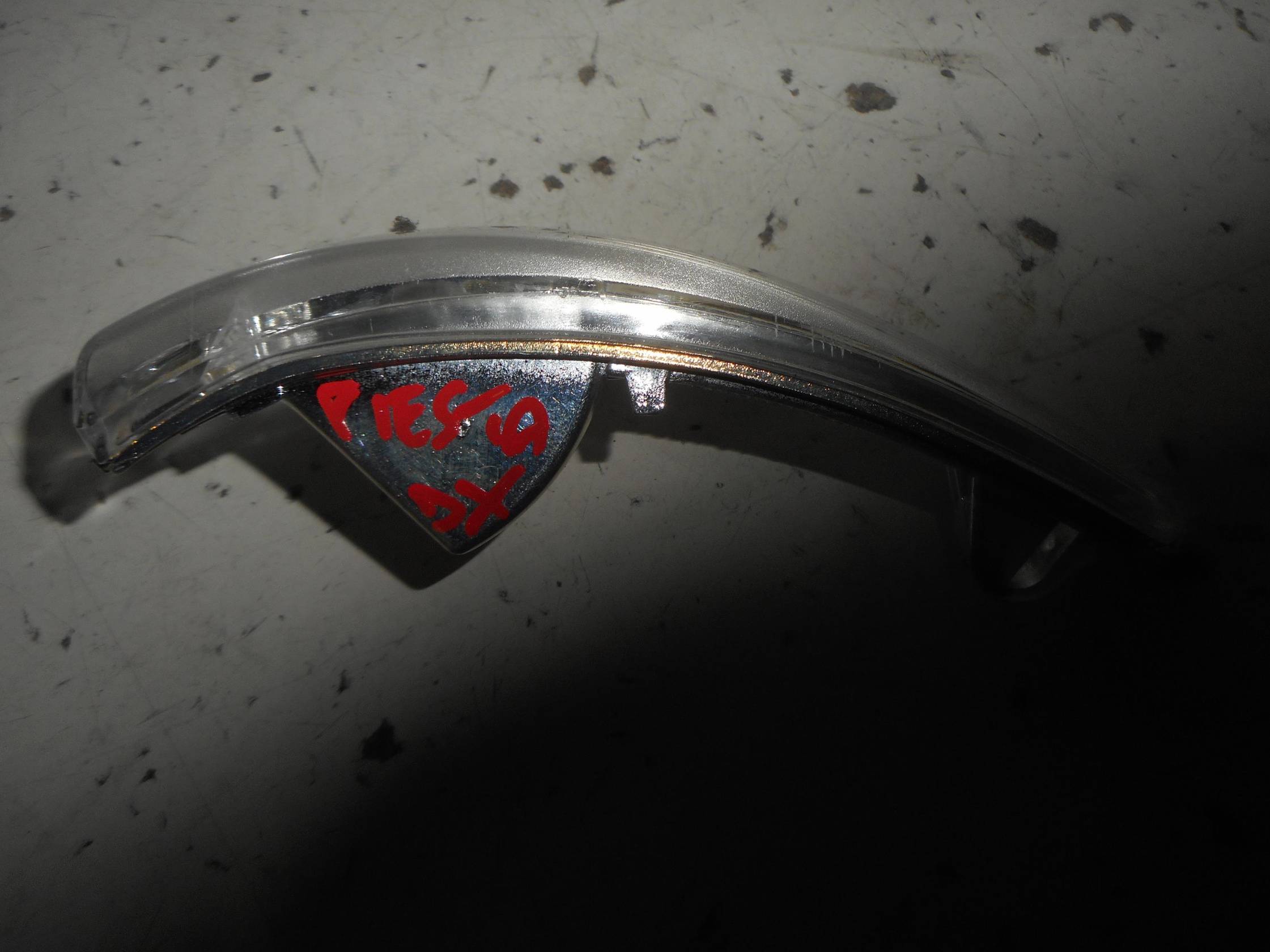 Fanalino direzione ant. dx.